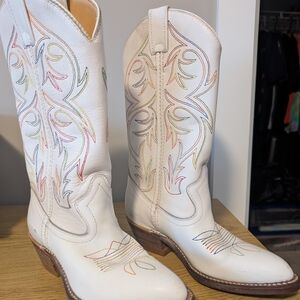 Vintage Double-H White Cowboy Boots – Made in Canada 🇨🇦